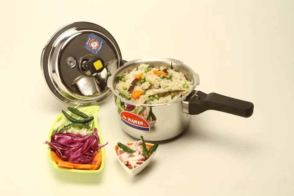 Stainless Steel Multicooker With Multiple Cooking Modes